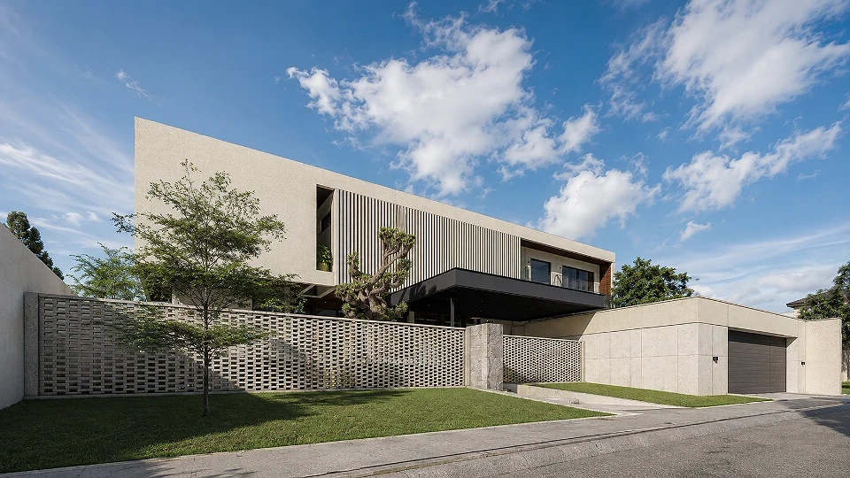 Contemporary | Residential Building | Quezon City | ABcubed Architects